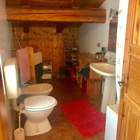 Chalé Casa La Rissaz A In Valpelline